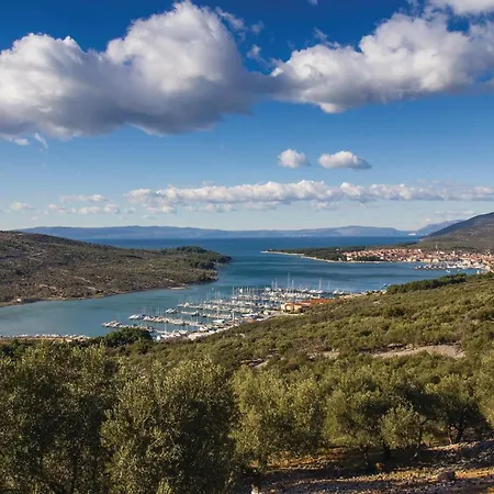 In With Kitchen Appartement