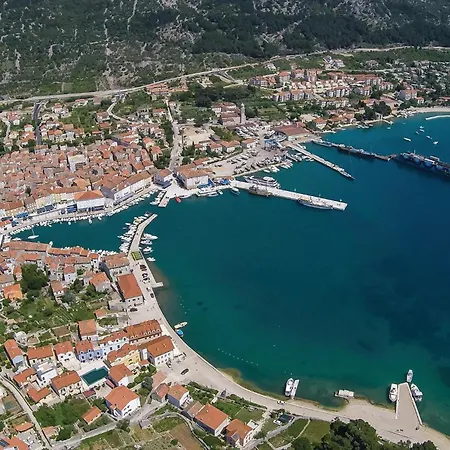 In With Kitchen Apartment Cres